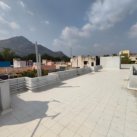 Nivas Hill View Apartments Tiruvannāmalai Exterior photo